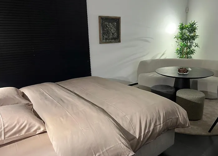 Oda ve Kahvaltı Maison 4*