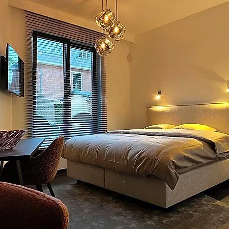Maison Bed and breakfast 4*