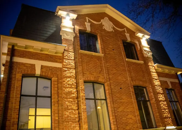 Bed & Breakfast Maison 4*